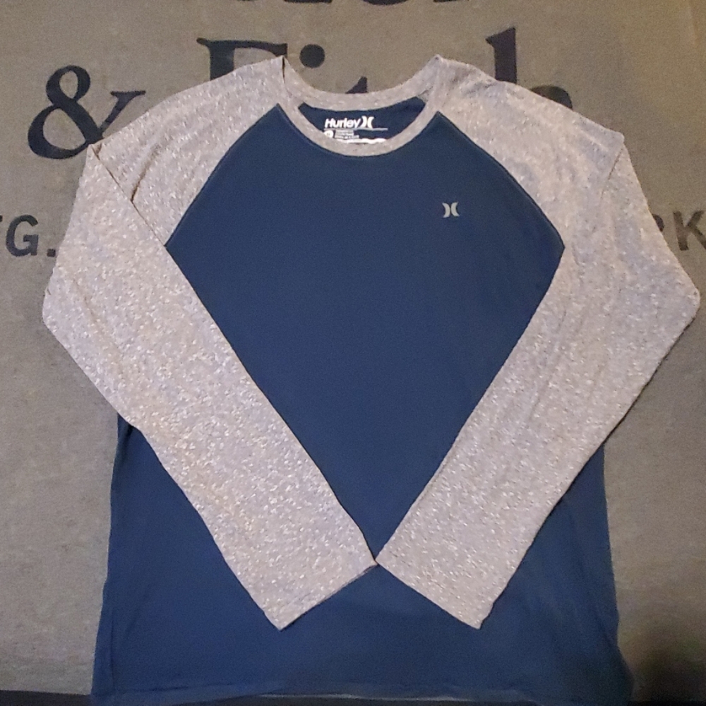 Hurley long sleeve tee